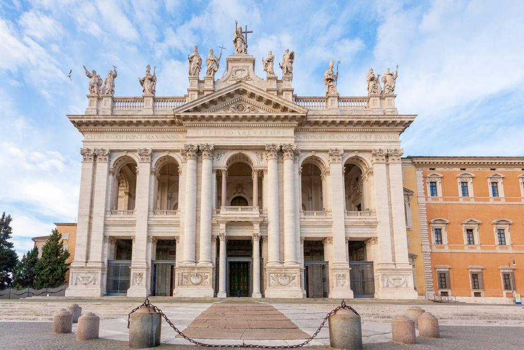 Alojamento de Acomodação e Pequeno-almoço Bellezza Al Colosseo - & Apts 3*