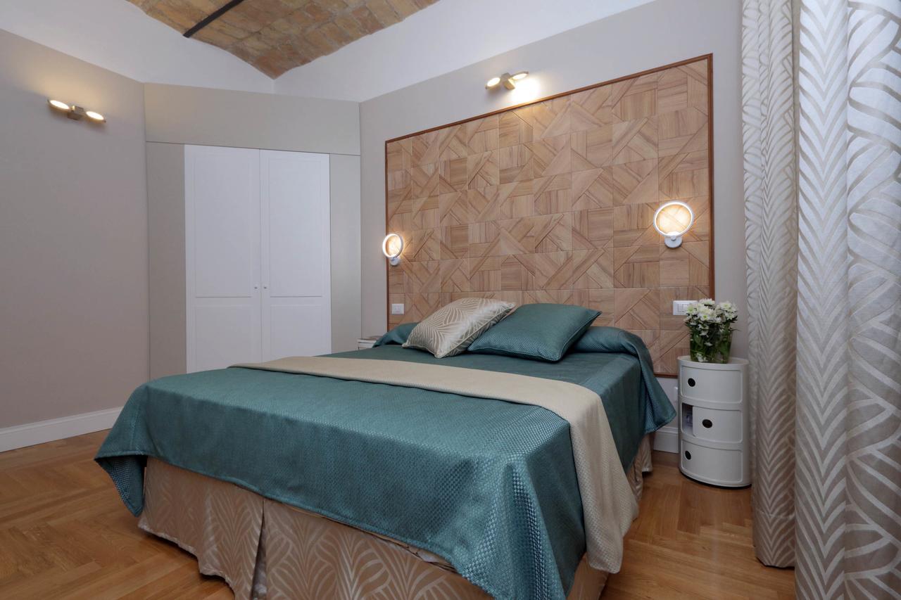 Alojamento de Acomodação e Pequeno-almoço Bellezza Al Colosseo - & Apts 3*